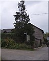 Oaklands and sign for footpath to River Lemon