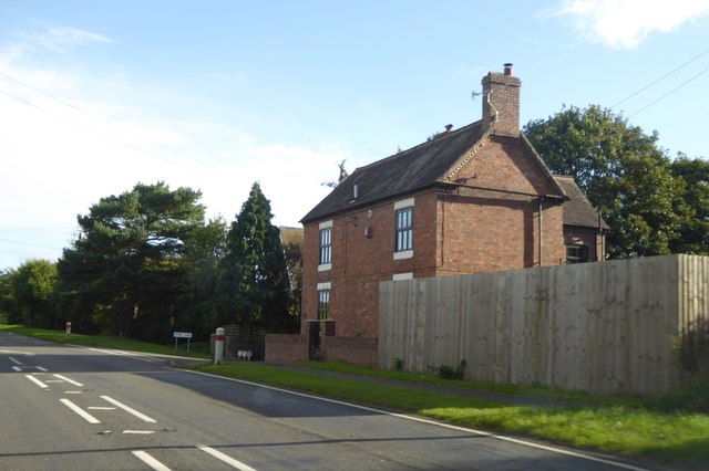 House at the end of Shop Lane, Cold... © David Smith cc-by-sa/2.0 ...