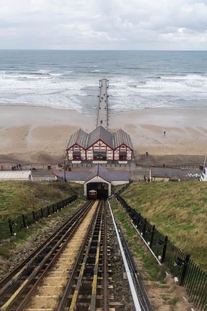 Saltburn Cliff Lift and pier