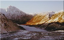 NH0328 : Winter in Srath Duilleach  by Alan Reid