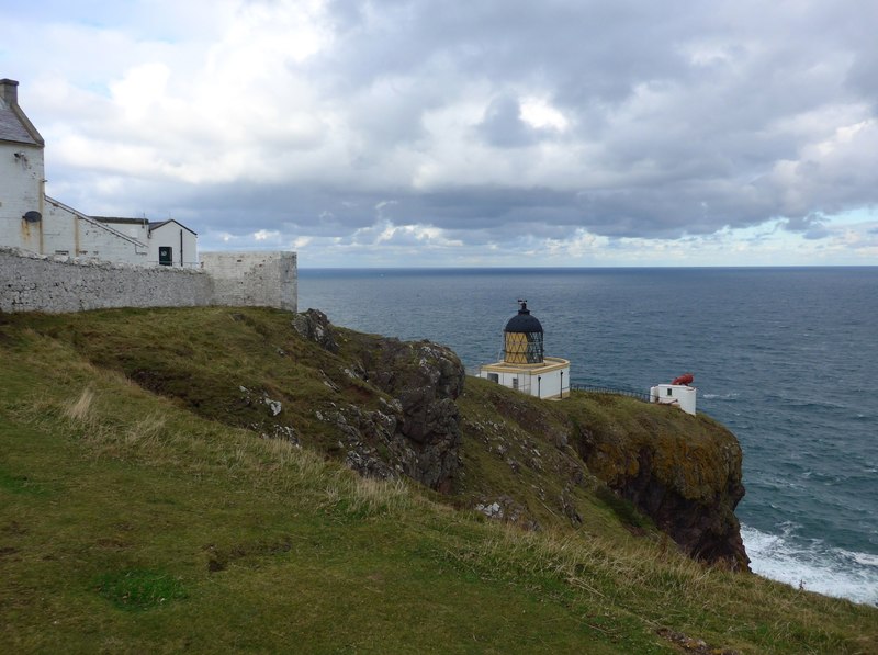 St Abb's Head lighthouse © Gordon Brown :: Geograph Britain and Ireland