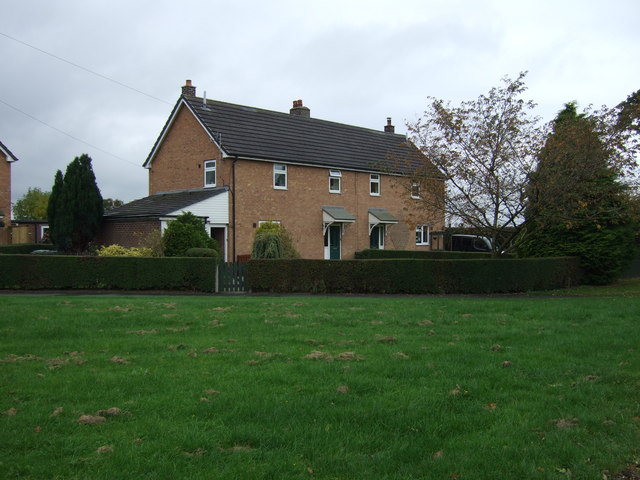 House off Drakelow Lane