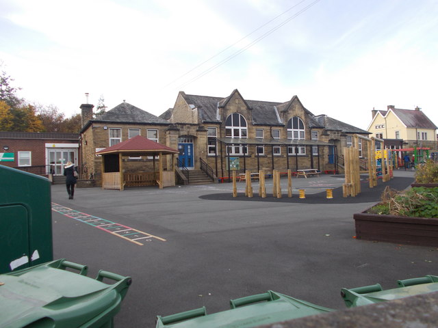 Netherton Infants & Nursery School -... © Betty Longbottom :: Geograph ...