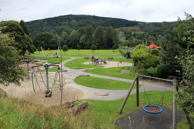 Victoria Park playground, Aberfeldy © Richard Hoare cc-by-sa/2.0 ...