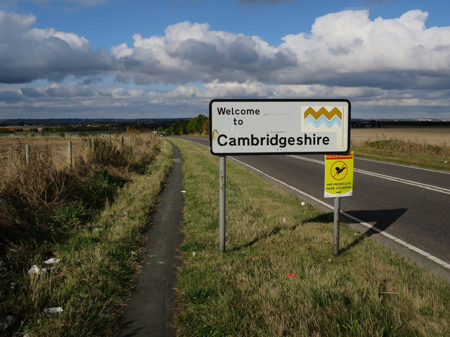 Old North Road entering Cambridgeshire