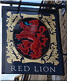 SE1333 : The Red Lion on Thornton Road, Bradford by Ian S