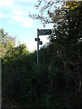 TL1814 : Hertfordshire Way Byway sign off Codicote Road by Geographer