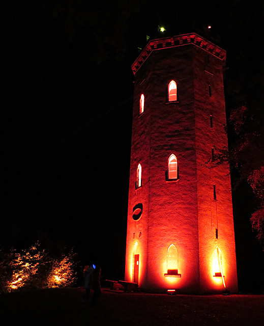 Nelson Tower in Scarlet