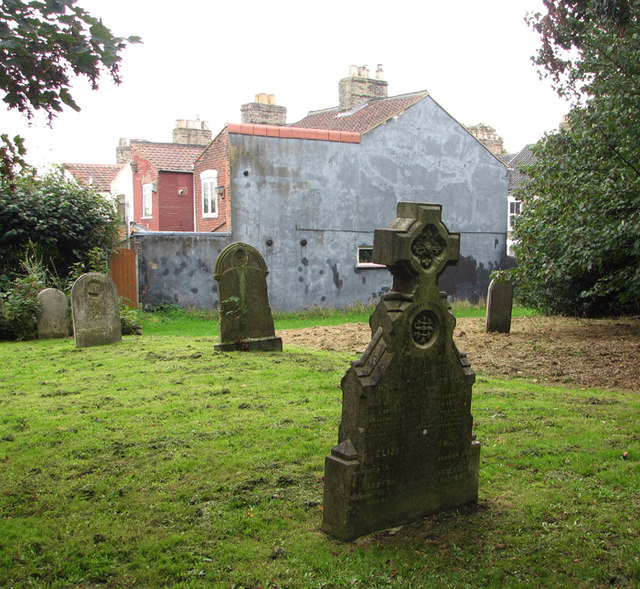 Headstones In Earlham Road Cemetery © Evelyn Simak Geograph Britain