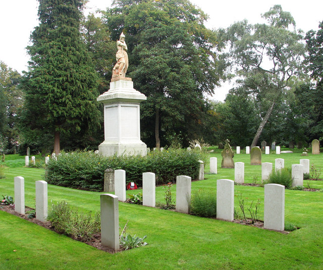 Earlham Road Cemetery War Graves Plot © Evelyn Simak Geograph