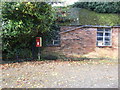 Elizabeth II postbox, Larden Green