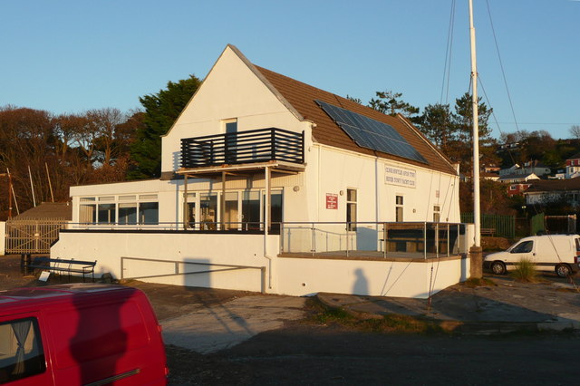 river towy yacht club opening times