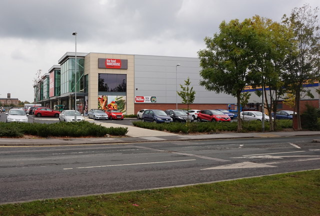 the Food Warehouse by Iceland © Ian S cc-by-sa/2.0 :: Geograph Britain ...