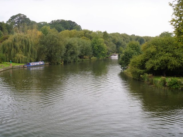 River Thames at Shillingford Bridge [3]