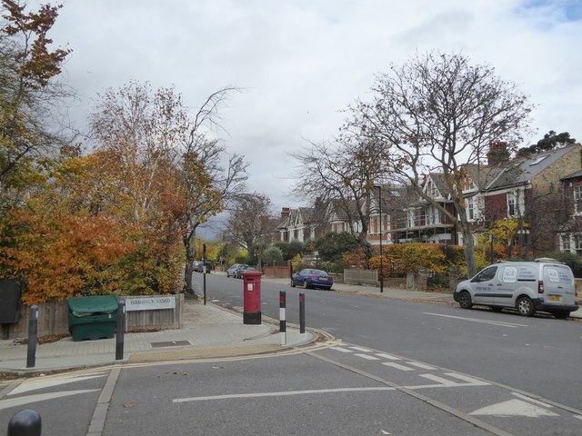 Rodenhurst Road and its junction with Hambalt Road