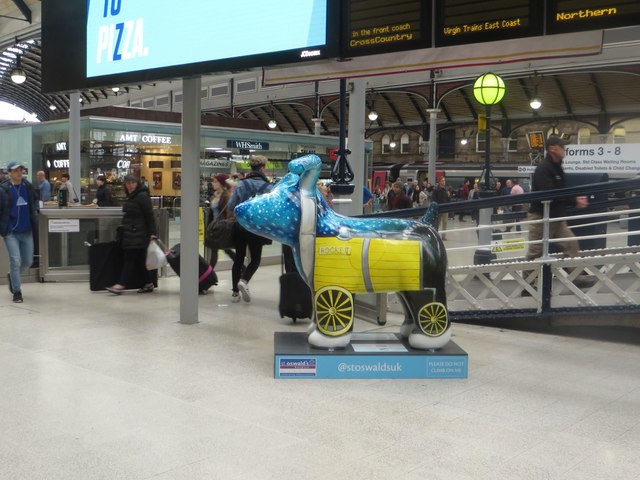 Great North Snowdog Rocket Dog, Newcastle Central Station