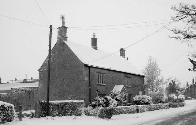 Hollybush Cottage, Acton Turville, Gloucestershire 2013