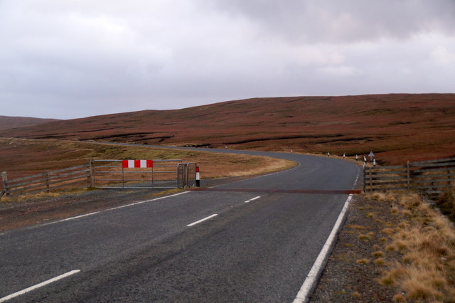 Cattle grid between Colvister and Basta