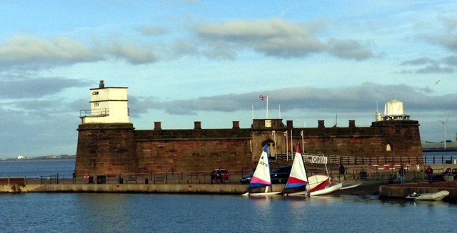 Perch Rock Fort © Norman Caesar :: Geograph Britain and Ireland