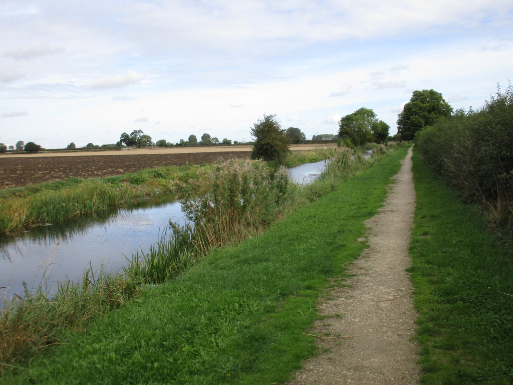 grantham canal cycle route map