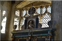 TQ7237 : Goudhurst, St. Mary's church: Alabaster standing Culpeper wall memorial erected in 1608 8 by Michael Garlick