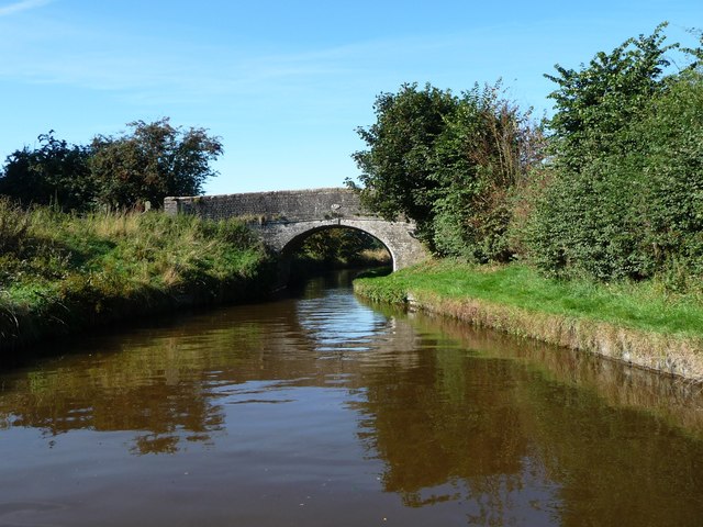 Stanks Bridge [No 60], Llangollen Canal