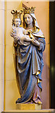 TQ0371 : St Mary, Staines - Statue by John Salmon