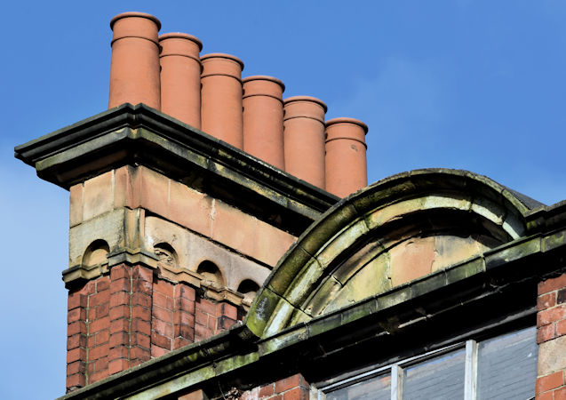 Chimney pots, nos 95-107 North Street, Belfast (February 2016)