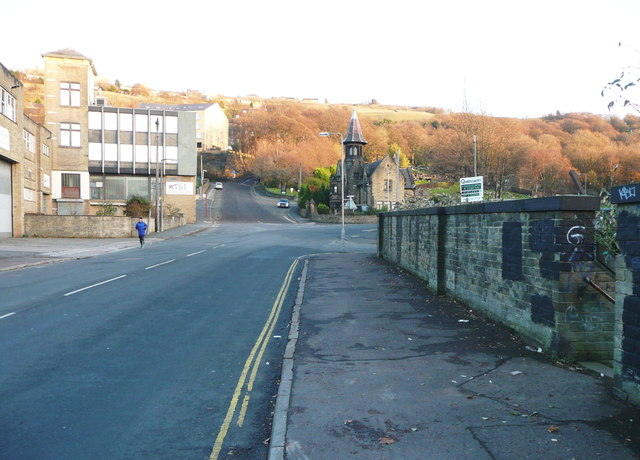 Water Lane from the north end of Footpath 691, Halifax