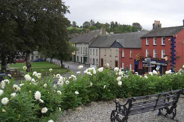 The Square, Inistioge, Co. Kilkenny © Alex Passmore :: Geograph Ireland