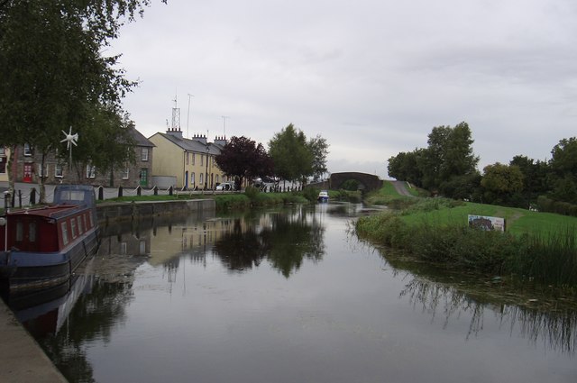 Grand Canal, Robertstown