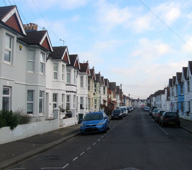 Payne Avenue, Aldrington, Hove © Simon Carey ccbysa/2.0 Geograph