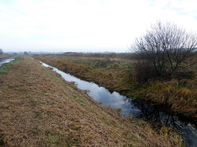 Field drain beside Slaynes Lane