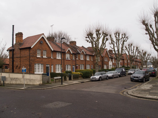 Housing terrace, Kenwood Road, Highgate