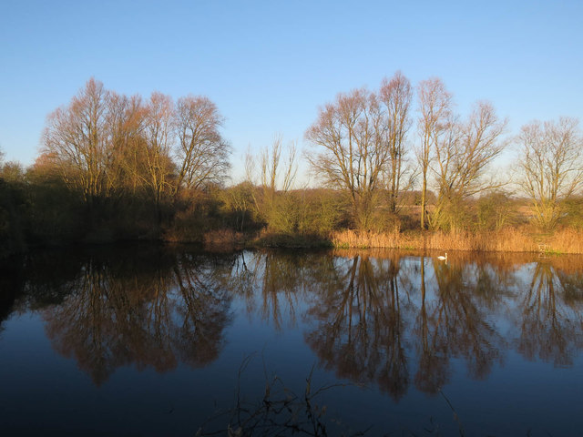 Ferry Pond, Fen Drayton Lakes RSPB © Hugh Venables cc-by-sa/2.0 ...