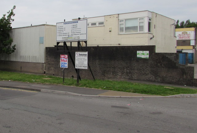 Forgehammer Industrial Estate units... © Jaggery :: Geograph Britain ...