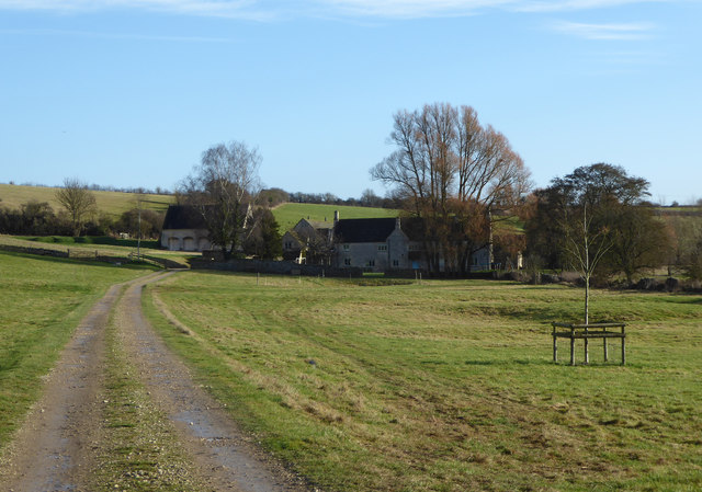 Kitesbridge Farm © Vieve Forward :: Geograph Britain and Ireland