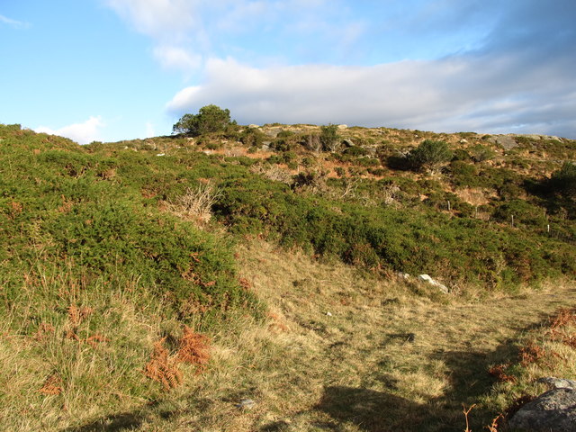 The Drinneevar Ridge from the Drinneevar... © Eric Jones cc-by-sa/2.0 ...