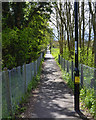 Footpath to Southport Close, Willenhall, southeast Coventry