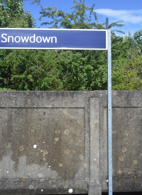 Snowdown Station © N Chadwick Cc-by-sa/2.0 :: Geograph Britain And Ireland