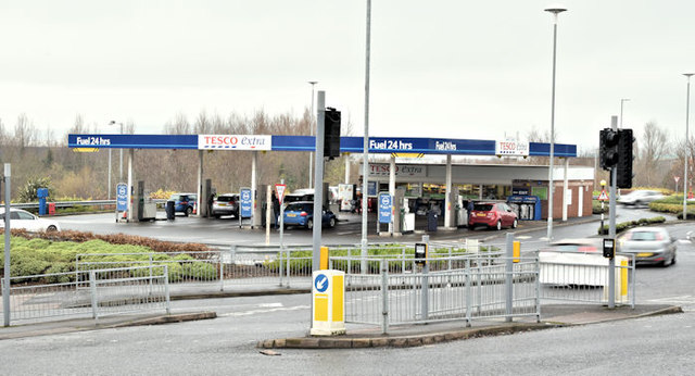 Tesco Petrol Station Knocknagoney Albert Bridge Cc by sa 2 0 