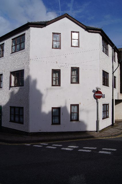Modern corner house