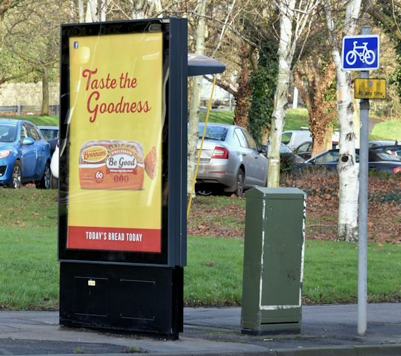 Scrolling telephone box advertising, Belfast - January 2017(2)