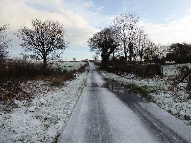 Claragh Road, Drumnaforbe © Kenneth Allen cc-by-sa/2.0 :: Geograph Ireland