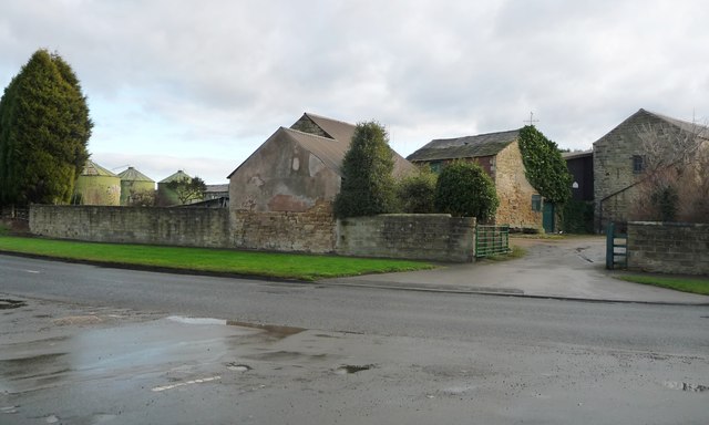 Buildings at Manor Farm, Great Houghton © Christine Johnstone cc-by-sa ...