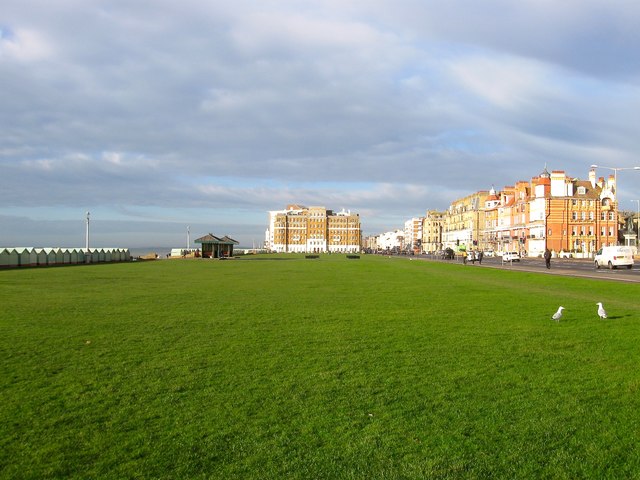 King's Lawns, Hove