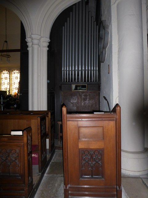 Inside St Katharine, Merstham (xix)