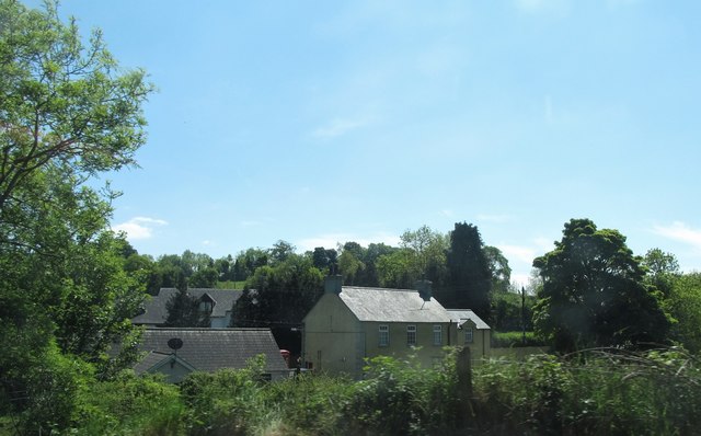 Houses On The Dundrum Road, Tassagh © Eric Jones :: Geograph Ireland