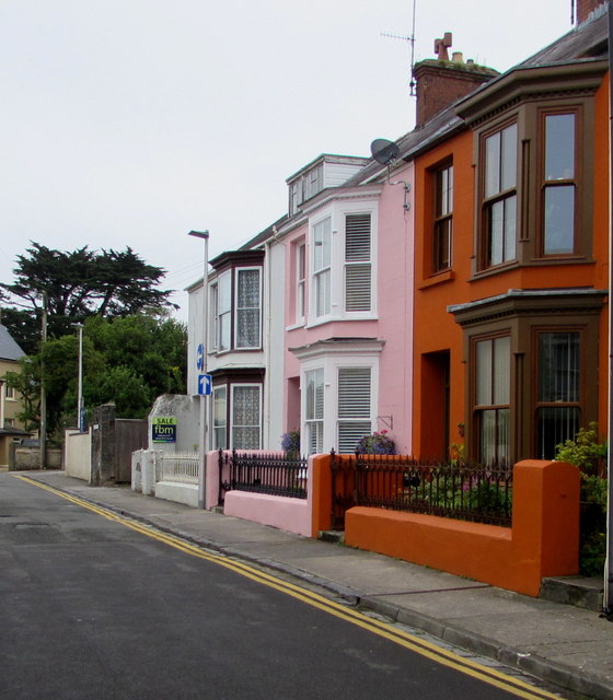 Colourful houses, Harding Street, Tenby