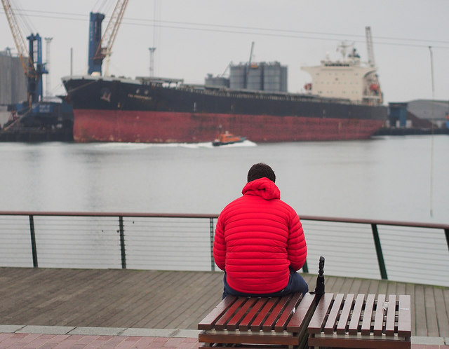 One red shipspotter, Belfast